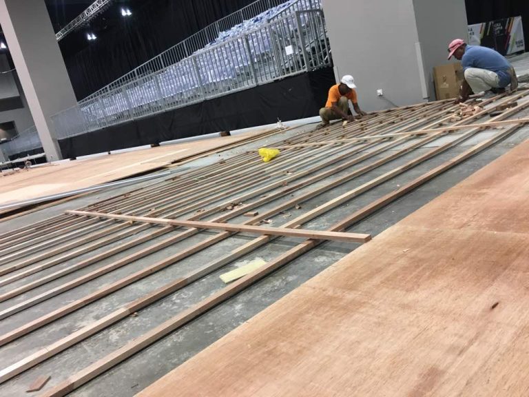Indoor hockey