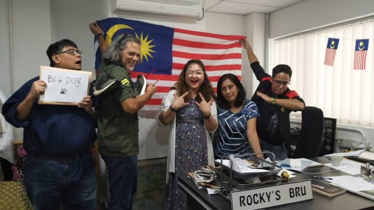 The Mole joins Sila Lari, Jangan Duduk to support fellow journos