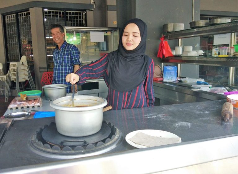 Offering free food with love