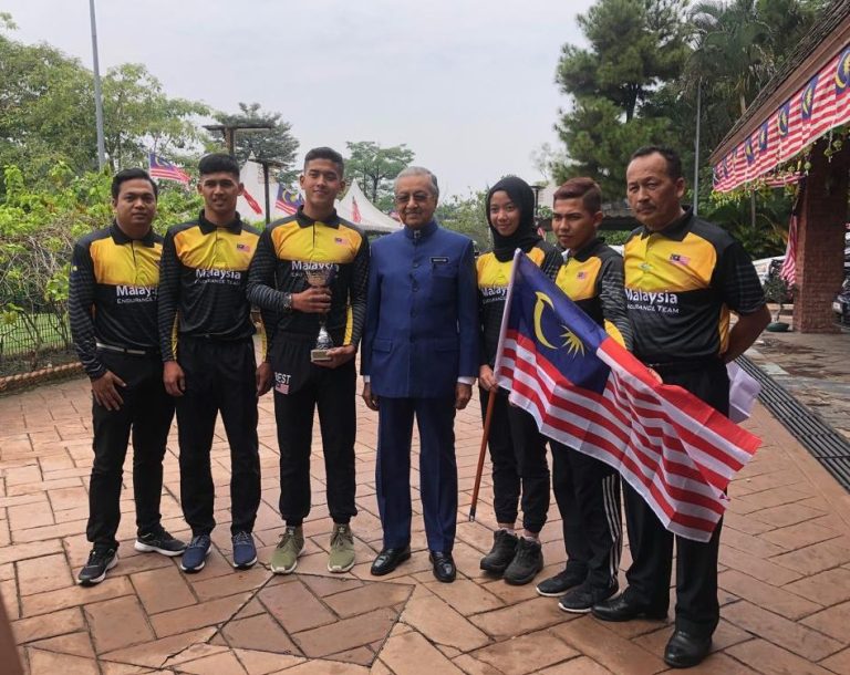 Tun Dr Mahathir Mohamad with national equestrian team