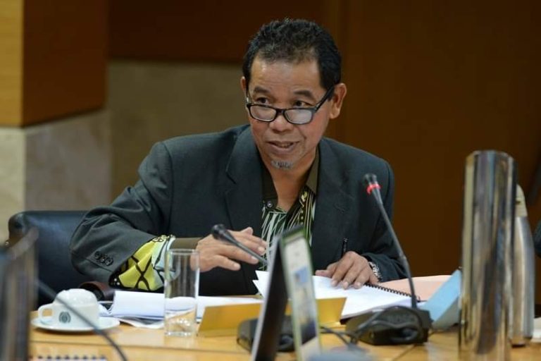 Ahmad Shapawi Ismail