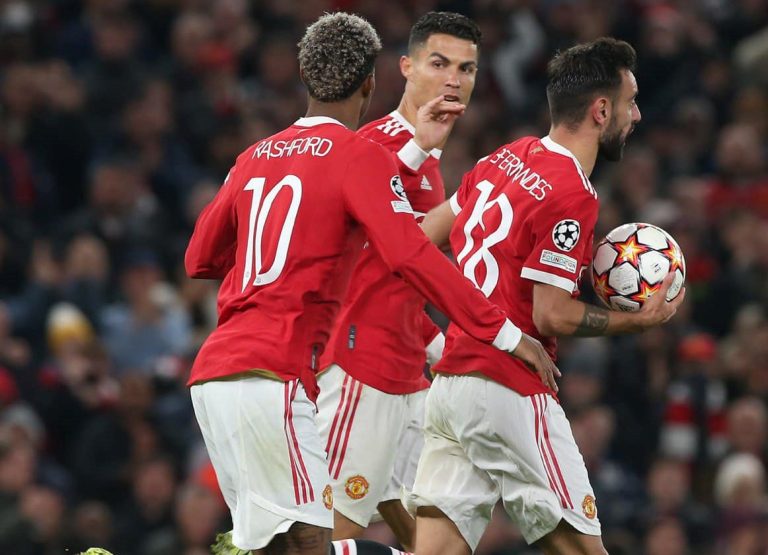 ‘Manchester United has too many piano players, not enough piano carriers’