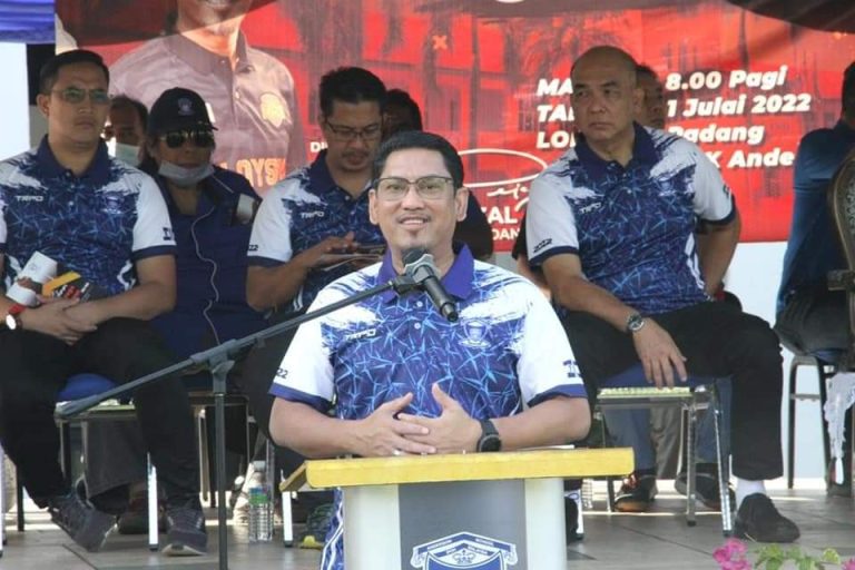 Ahmad Faizal downplays DPM talk, tells Puad Zarkashi to help Baling flood victims instead