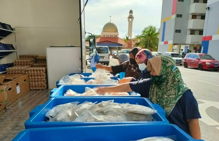 RM3 chickens for PPR residents in KL, B40 groups in Labuan for six months
