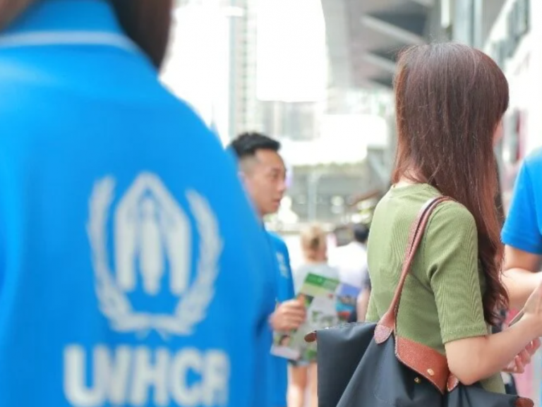 NGOs should use targeted fund-raising activities instead of street donations
