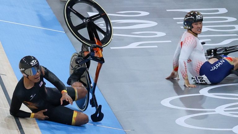 Malaysia ends Paris Olympics campaign with two bronze medals after cyclist Shah Firdaus crashes in Keirin final