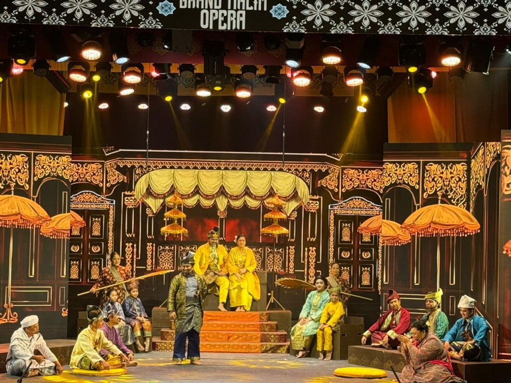 A Bangsawan performance.