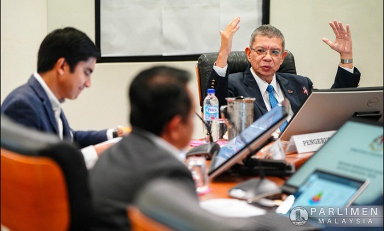 Datuk Seri Saifuddin Abdullah is joined by Syed Saddiq Syed Abdul Rahman during a meeting with representatives from the Education Ministry and the Higher Education Ministry in Parliament on Nov 5, 2024.