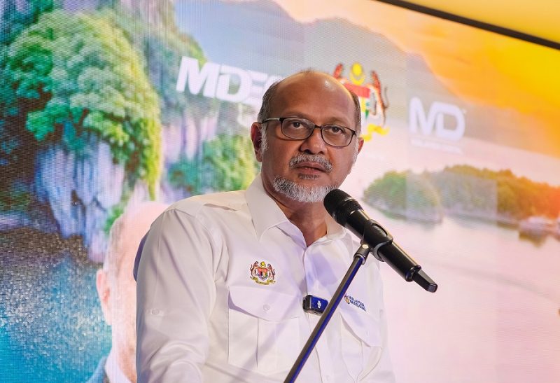 Digital Minister Gobind Singh Deo speaking at the Jelajah Malaysia Digital @ Perak in Taiping on Jan 12, 2025.