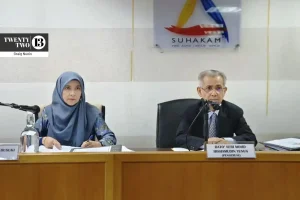 Suhakam chairman Datuk Seri Mohd Hishamudin Md Yunus and Dr Farah Nini Dusuki.