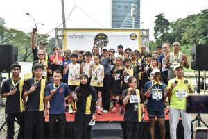 Winners of Jom Jalan with NPC 2025 gather for a group photo at Padang Merbok, Kuala Lumpur on Nov 29, 2025.