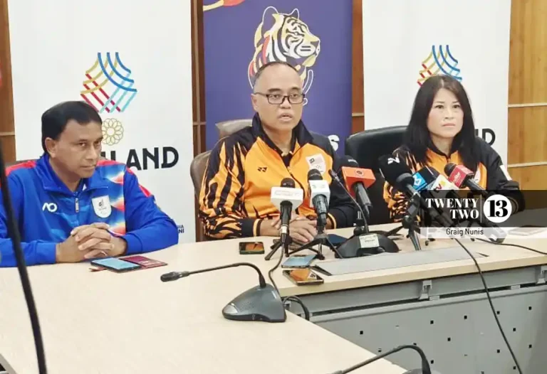 Malaysian sports officials announce Malaysia's medal target at the 2025 SEA Games after the flag handing ceremony on Dec 3, 2025.
