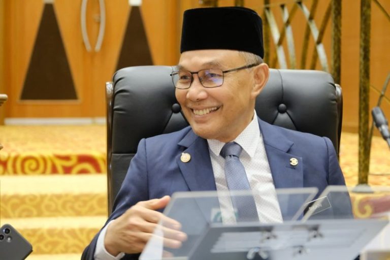 Mohd Shukri Ramli in the state assembly in December 2025.