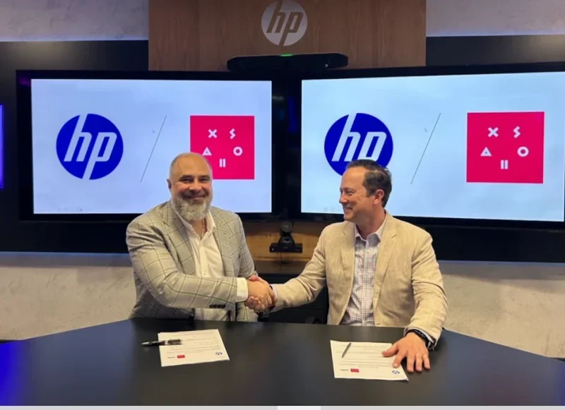 Left: Alexey Voronkov - Vice President and Managing Director, Eastern Europe, Türkiye & Israel at HP ​Right: Berkley Egenes - Chief Marketing & Growth Officer at Xsolla