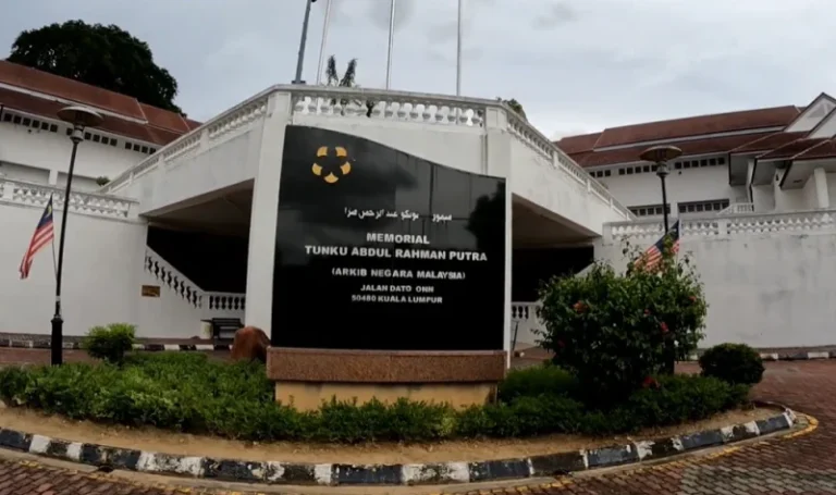 Memorial Tunku Abdul Rahman Putra at Jalan Dato Onn, Kuala Lumpur.
