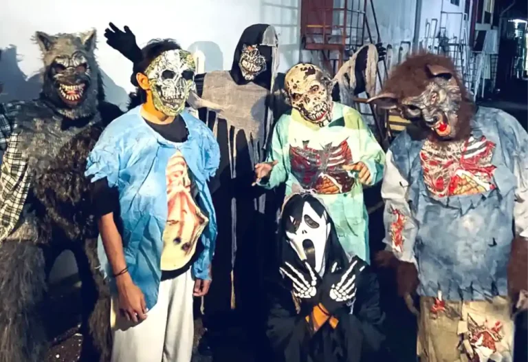 Some participants dressed as characters from horror films at UiTM Seremban 3’s Nightmare Run on Jan 9.