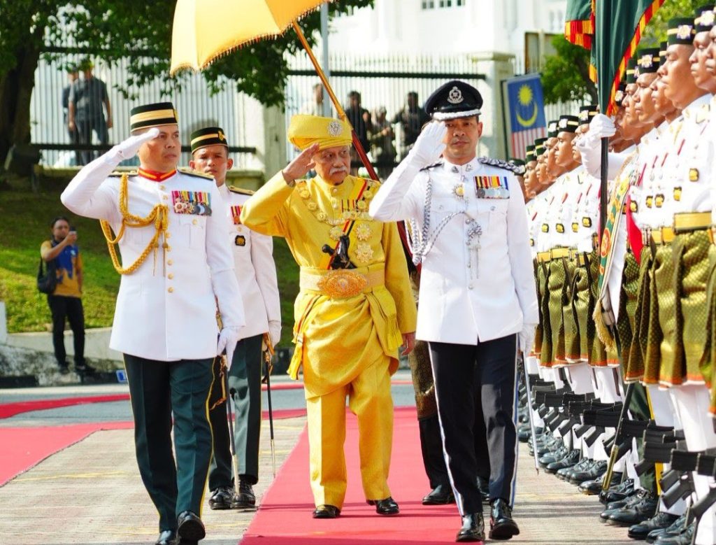 Tuanku Muhriz Tuanku Munawir inspecting the Guards of Honour just before opening the state assembly in March 2026.
