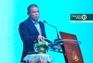 Datuk Seri Saifuddin Nasution_Home Minister