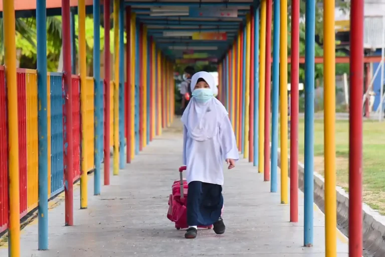 Haze: Masks alone won’t protect children, says lung specialist