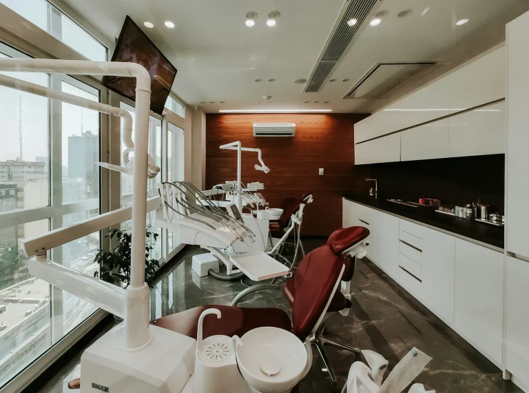 Malaysian private dental association urges Health Minister to suspend staircase width rule